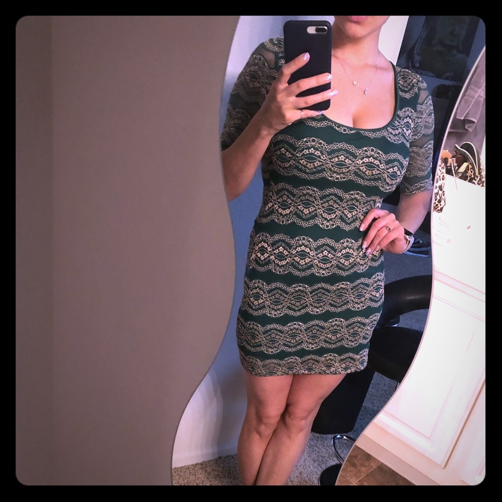 Laced green dress with gold